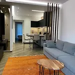 Luxury 公寓 阿克拉塔