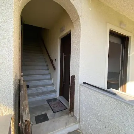 Luxury Apartment Akrata