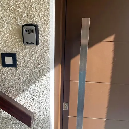 Apartment Luxury Akráta